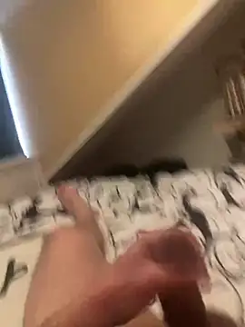 LivingLegend1978 online show from 02/15/25, 08:33