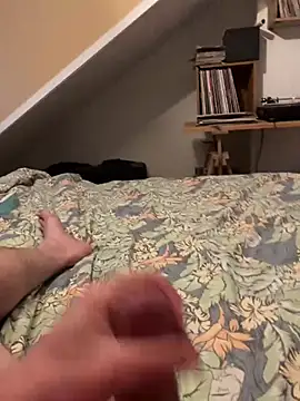 LivingLegend1978 online show from 04/15/26, 04:47