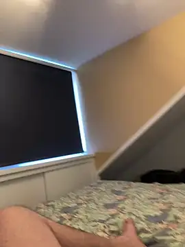 LivingLegend1978 online show from 04/22/26, 05:36