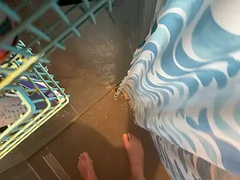 LivingLegend1978 online show from 04/23/26, 08:46