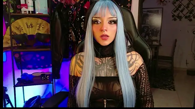 Snapshot of Agatha_BDSM chatting on 05/11/26, 08:39 Agatha BDSM online show from 05/11/26, 08:39