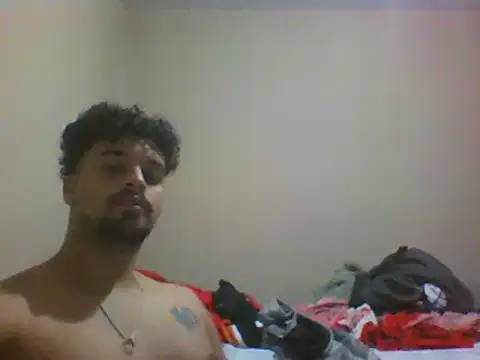 Snapshot of Xcumshot33 chatting on 12/03/24, 03:41 Xcumshot33 online show from 12/03/24, 03:41