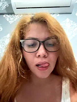 solecito 22 online show from 11/17/25, 03:56