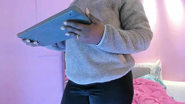 LoveQueen2 online show from 02/01/26, 11:53