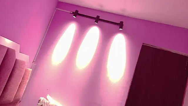 LoveQueen2 online show from 06/04/26, 11:49