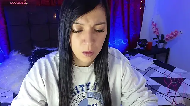 Majuu   online show from 11/07/25, 11:43