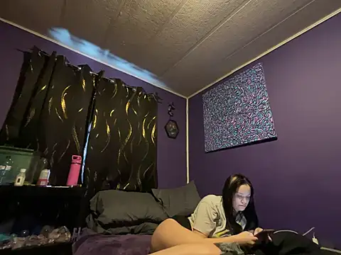 skinwalkingzombie online show from 02/07/25, 06:13