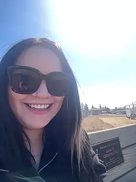 skinwalkingzombie online show from 04/21/26, 08:55