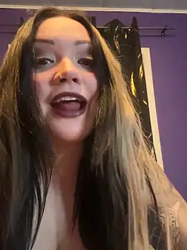 skinwalkingzombie online show from 05/25/26, 05:46