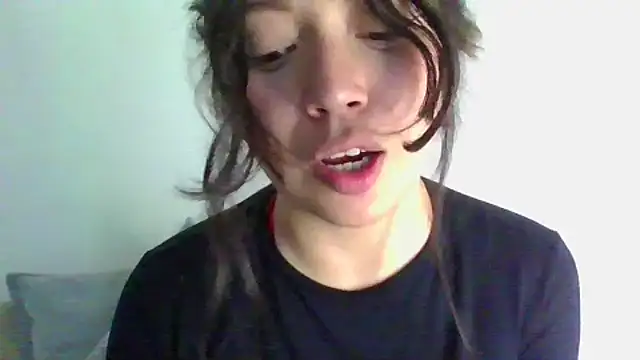 katherodriguezx online show from 04/15/26, 06:15