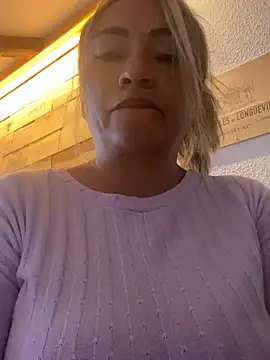 Afroditecash online show from 02/20/25, 04:25