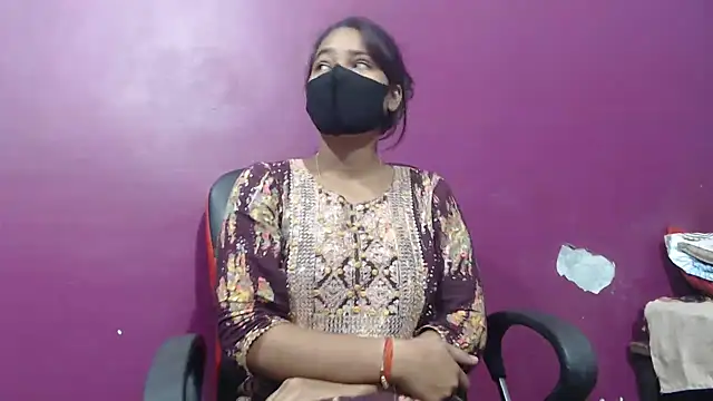 Snapshot of wildbabes chatting on 12/07/24, 09:39 wildbabes online show from 12/07/24, 09:39