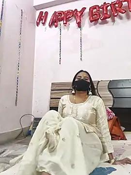 wildbabes online show from 02/02/26, 07:01