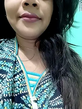 Snapshot of Monalisa_Singh chatting on 12/07/24, 02:24 Monalisa Singh online show from 12/07/24, 02:24