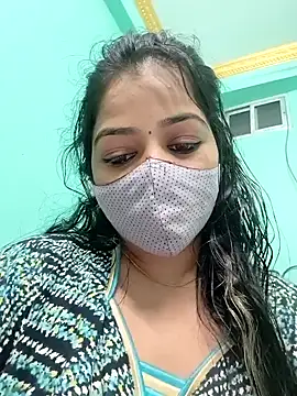 Snapshot of Monalisa_Singh chatting on 12/10/24, 05:44 Monalisa Singh online show from 12/10/24, 05:44