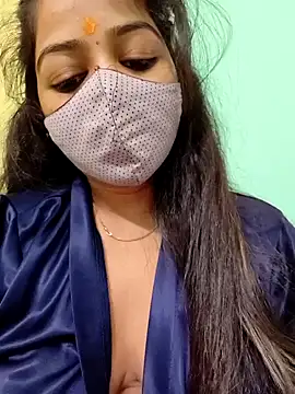 Snapshot of Monalisa_Singh chatting on 12/12/24, 08:14 Monalisa Singh online show from 12/12/24, 08:14