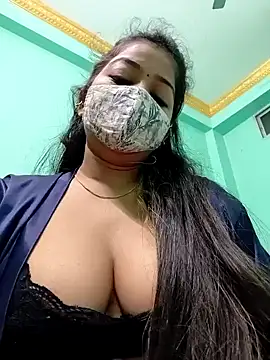 Snapshot of Monalisa_Singh chatting on 12/15/24, 07:53 Monalisa Singh online show from 12/15/24, 07:53
