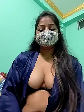 Snapshot of Monalisa_Singh chatting on 12/17/24, 05:58 Monalisa Singh online show from 12/17/24, 05:58