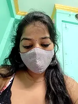 Snapshot of Monalisa_Singh chatting on 02/11/25, 05:29 Monalisa Singh online show from 02/11/25, 05:29