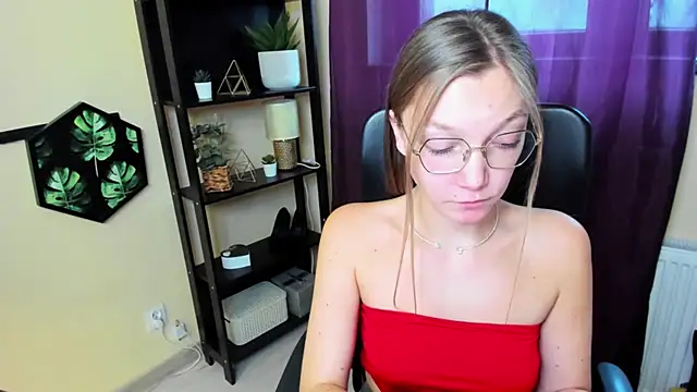 EmillyPlay online show from 01/29/25, 10:27