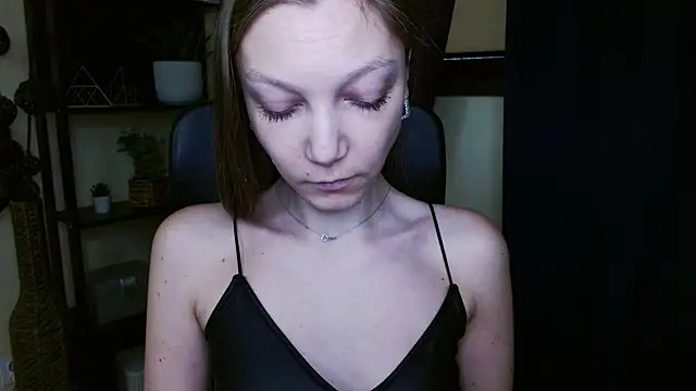 EmillyPlay online show from 02/21/26, 07:20