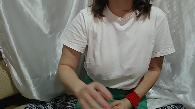 Burberrry  online show from 02/13/26, 04:52