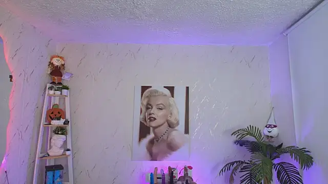 SALOOMEE   online show from 04/11/26, 10:08