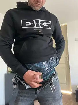 Yourhotboy 42 online show from 03/22/25, 12:04