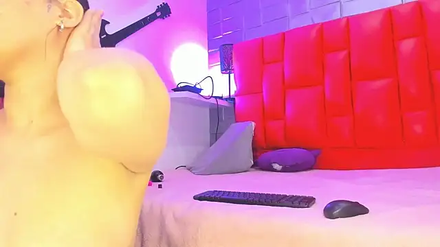 Sasha-sweet online show from 11/13/25, 07:24