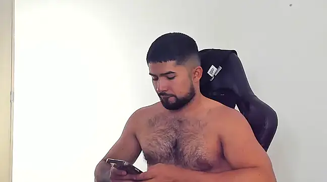 ethaanjones online show from 12/12/24, 09:26