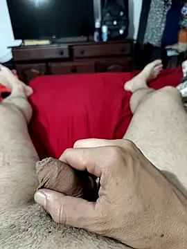 quierodarleche69 online show from 11/30/25, 07:23