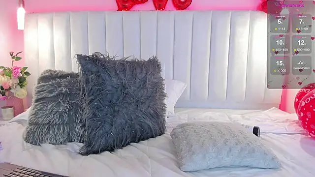 ivy collins online show from 02/16/25, 02:31