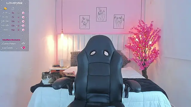 ivy collins online show from 03/22/25, 06:33