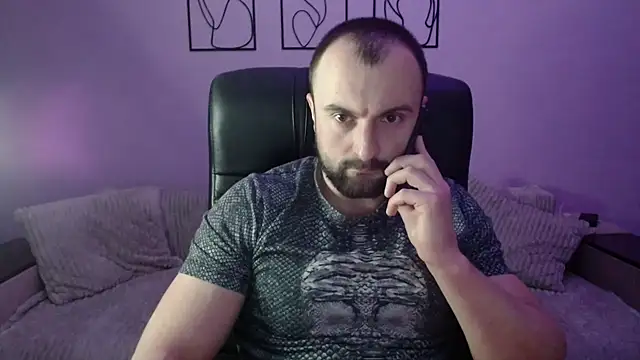 brindlefly6969 online show from 02/12/26, 01:06