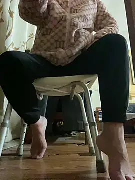 Snapshot of ntl_123 chatting on 02/22/25, 05:46 ntl 123 online show from 02/22/25, 05:46