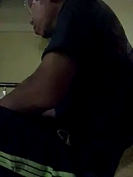 Snapshot of ntl_123 chatting on 09/23/25, 06:11 ntl 123 online show from 09/23/25, 06:11