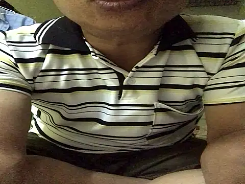 Snapshot of ntl_123 chatting on 10/28/25, 04:20 ntl 123 online show from 10/28/25, 04:20