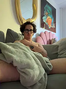 hardmecl online show from 04/19/26, 06:10