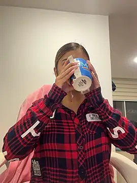 pamell col online show from 01/11/26, 12:04