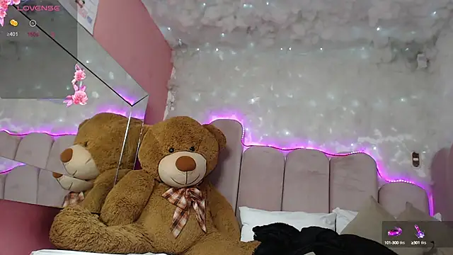 puca ebony online show from 03/20/25, 07:35