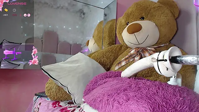 puca ebony online show from 03/20/25, 10:40