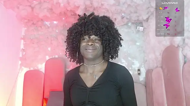 Snapshot of puca_ebony chatting on 06/10/26, 04:28 puca ebony online show from 06/10/26, 04:28