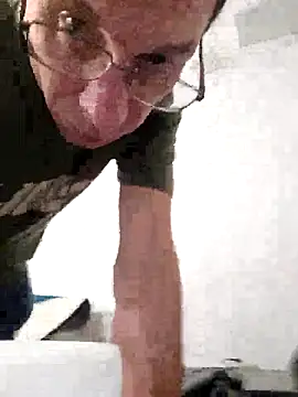 Iliketocooksquirt25 online show from 05/01/26, 04:17