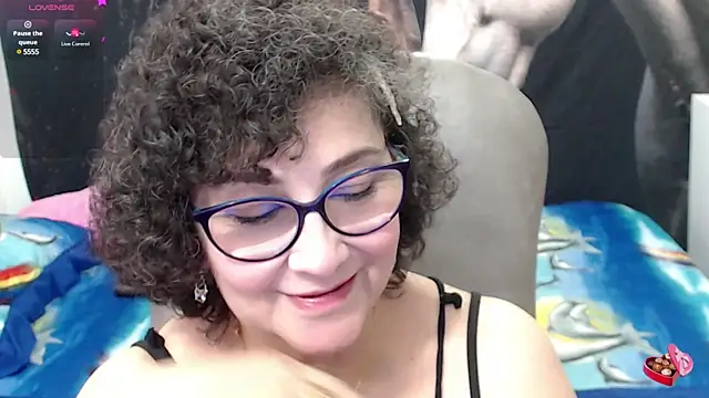 cataleya mom online show from 02/18/25, 10:58