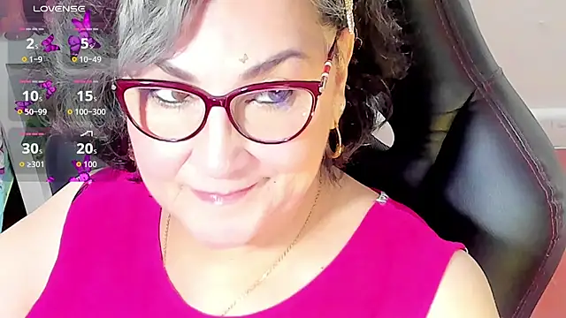 cataleya mom online show from 10/10/25, 02:32