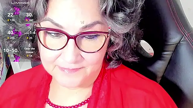 cataleya mom online show from 10/18/25, 09:10