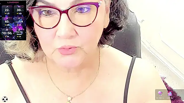 Snapshot of cataleya_mom chatting on 07/14/26, 02:16 cataleya mom online show from 07/14/26, 02:16