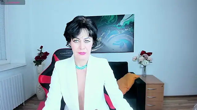 Silvia Wallec online show from 02/07/26, 06:22