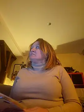 lady charlyne online show from 12/02/25, 06:47