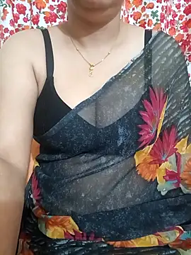 Priya Boudi online show from 02/17/26, 06:03